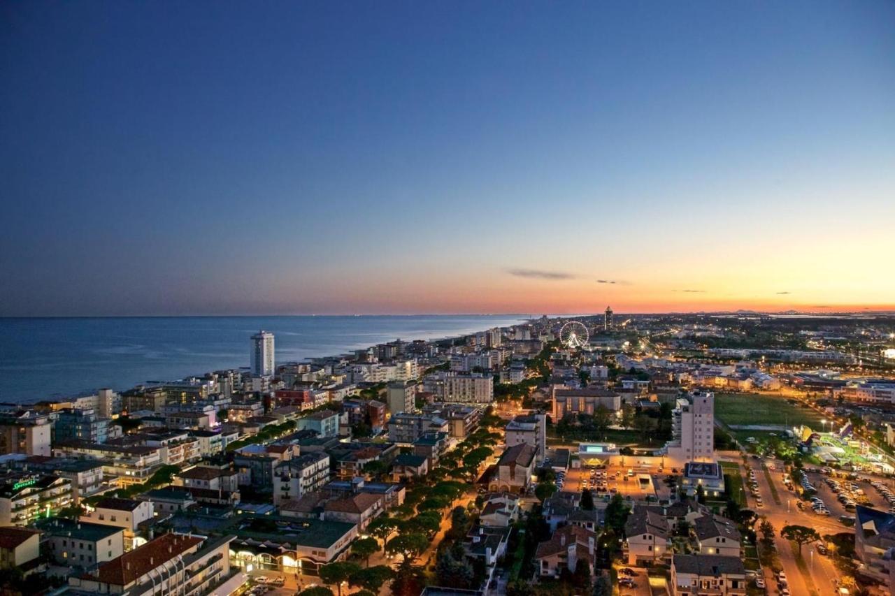 Appartamento Palma Carraro Immobiliare Jesolo - Family Apartments Lido di Jesolo Exterior foto