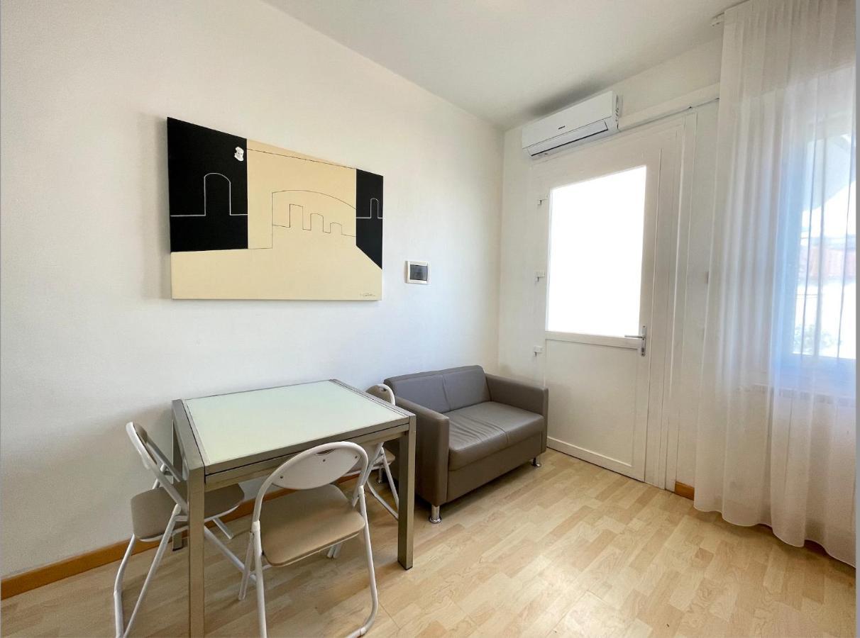 Appartamento Palma Carraro Immobiliare Jesolo - Family Apartments Lido di Jesolo Exterior foto