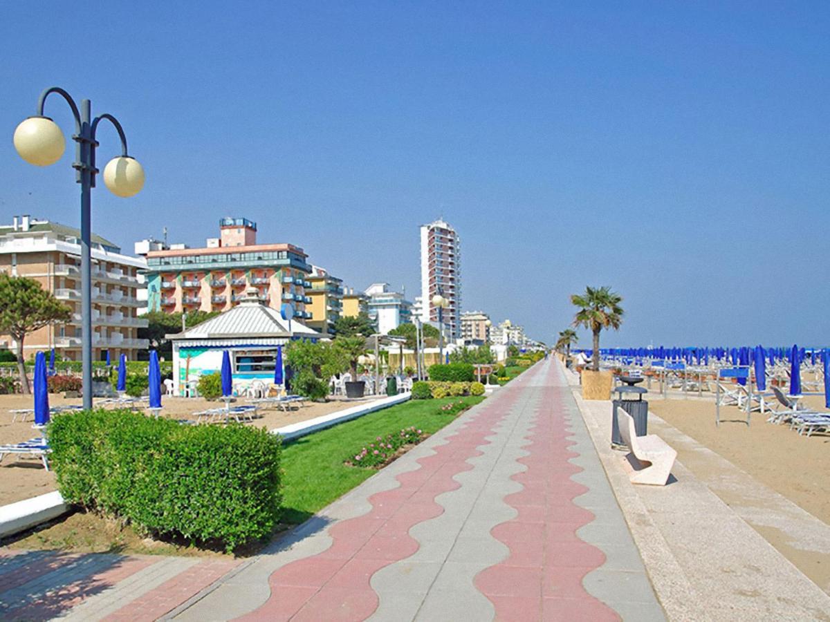 Appartamento Palma Carraro Immobiliare Jesolo - Family Apartments Lido di Jesolo Exterior foto