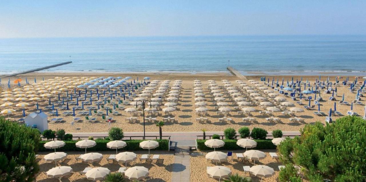 Appartamento Palma Carraro Immobiliare Jesolo - Family Apartments Lido di Jesolo Exterior foto